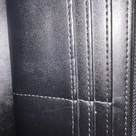 Michael Kors Black Leather Zip Wallet/Clutch-see pics and description 4 details - Picture 8 of 11